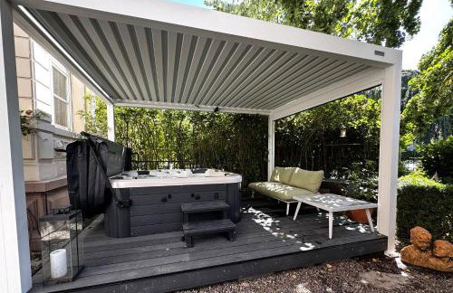 Historical Luxury Homes - Stadtvilla mit Jacuzzi und Garten - Foto 5