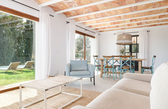 Villa With Saltwater Pool - Foto 20