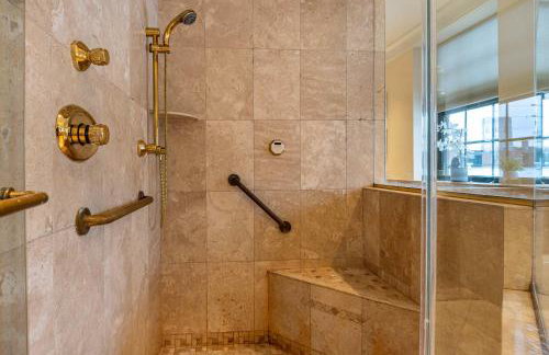 Grand Luxury Loft right Downtown - Foto 16