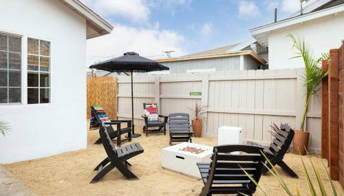 The Outpost by Coastline Vacation Rentals - Foto 1