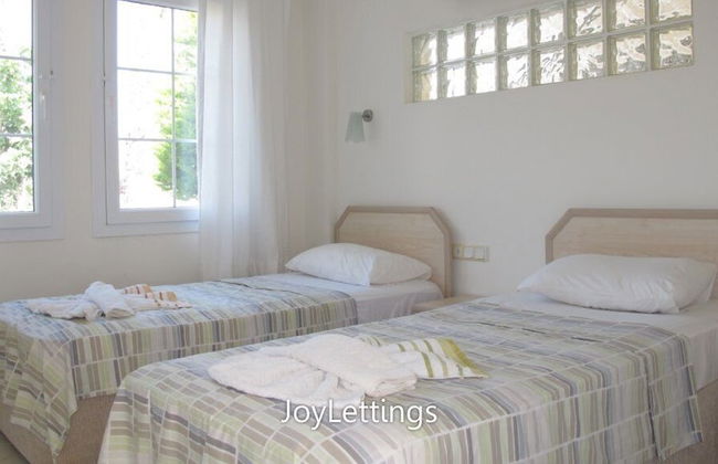 Villa CEB2 by JoyLettings - Foto 2