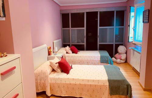 Ático en primera línea de playa - Foto 9