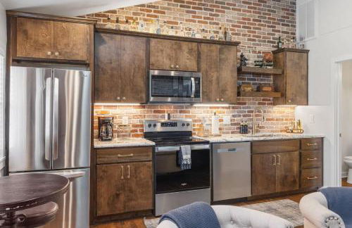 Rustic plus Western - Walk to Bars, Coffee and Restaurants - Foto 13