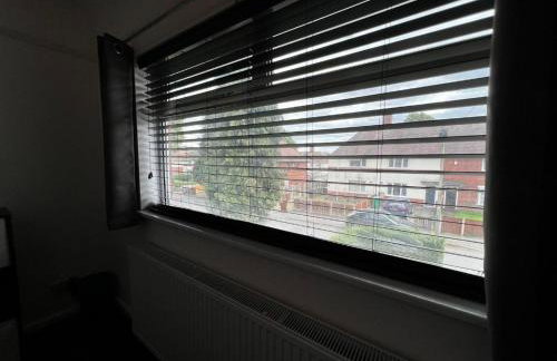 Quiet 2-Bed with Private Garden and Drive - Foto 71