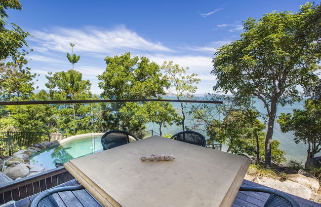 Headland Hideaway - Photo 12