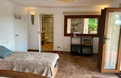 PRAGA 2 - Encantadora casa con piscina y vistas al bosque! - Foto 28