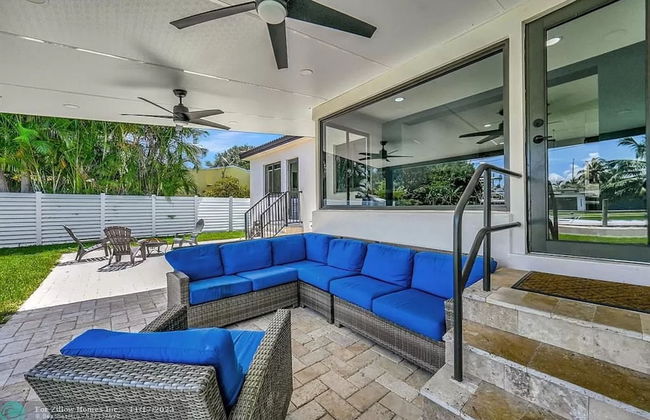 Stunning 3 Bd Pool House w Enchanting Water Views - Foto 12