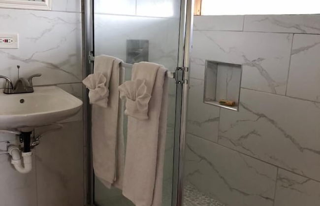 The Blue Mahoe Treehouse - Photo 24