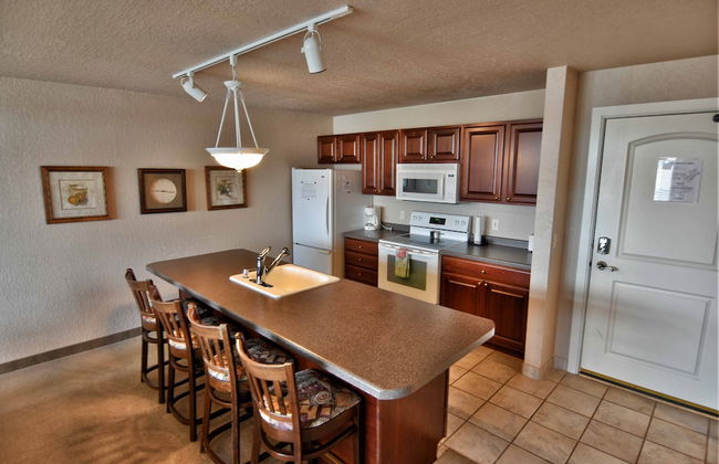 Unit 303 BD/ 2 BA - Foto 5