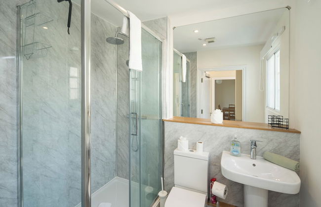 2BD London Flat - City Buzz & Parkside Serenity - Foto 19