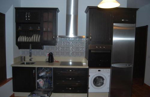 Apartamentos Bodeguetas - Photo 19