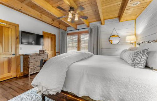 Lodge with Grill, Fireplace and Club Access - Foto 18