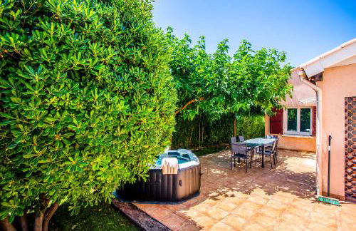 VILLA PROVENCE-SPA&BBQ CENTRE AU CALME- JARDIN - TERRASSES - Foto 3
