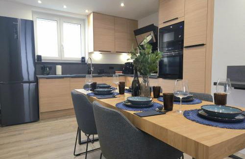 Appartement Familial- T3 LUXE- Borne VE- Recharging Station - 5min de la Gare- Colmar - Foto 2