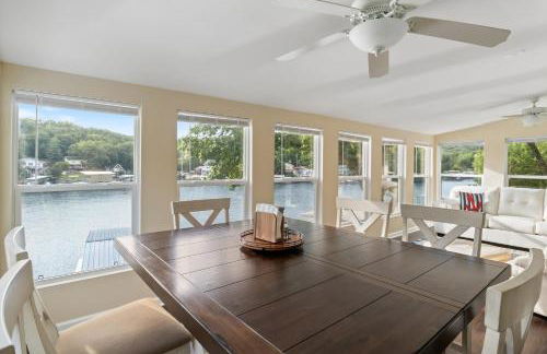 Pet-Friendly Home, Great Dock, Waterfront, Lake Views, Boat Slip - Foto 13