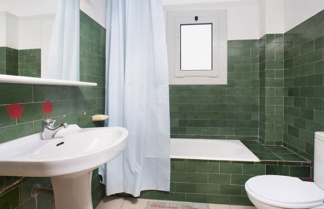 Arcos H1 in Begur With 2 Bedrooms and 1 Bathrooms - Photo 9