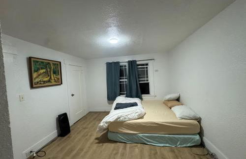 Nearby Museums • Downtown • 4BR • Sleeps 16 - Foto 8