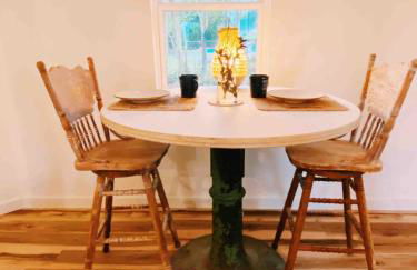 Honeymoon Hollow - Foto 28