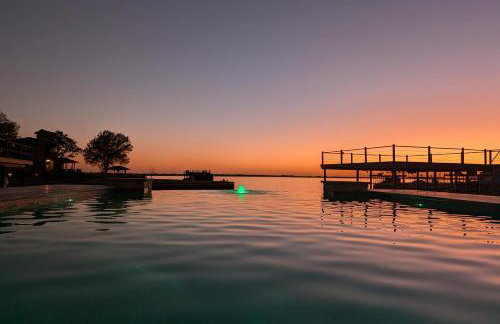 Cedar Creek Lake Villa Pool Hot Tub Dock Fishing Golf Dallas Sleeps 20 - Foto 76