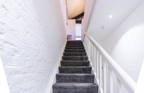 City of London Deluxe 4BR Steps to Tube - Foto 28