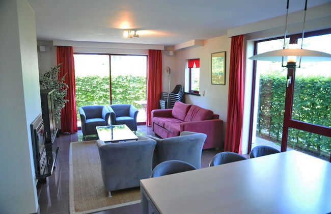 Apt w/ Fireplace & Garden - Photo 12