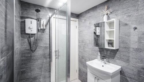 Beautiful Apartment una - free public parking - Foto 3