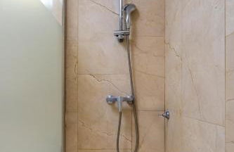 Modern 2BR Sea View Retreat in Tauro Walk to Beach & Golf - Foto 20