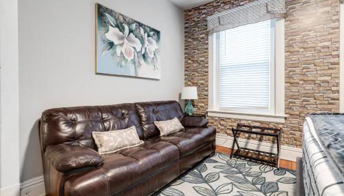 E2 Centrally located in Carytown fully fenced - Foto 4