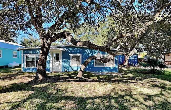 The Charming Cozy Cottage by Miss Kitty’s - Foto 2