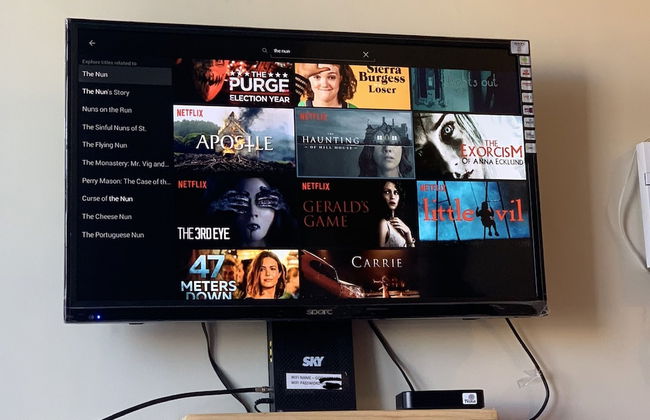 Condo Unit With Balcony in Manila - Photo 28