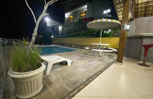 Aconchegante casa com piscina e lazer completo - Foto 40