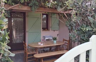 Jolie maisonnette dans résidence avec piscine, clim, lave-linge, lave-vaisselle et WiFi - Foto 1