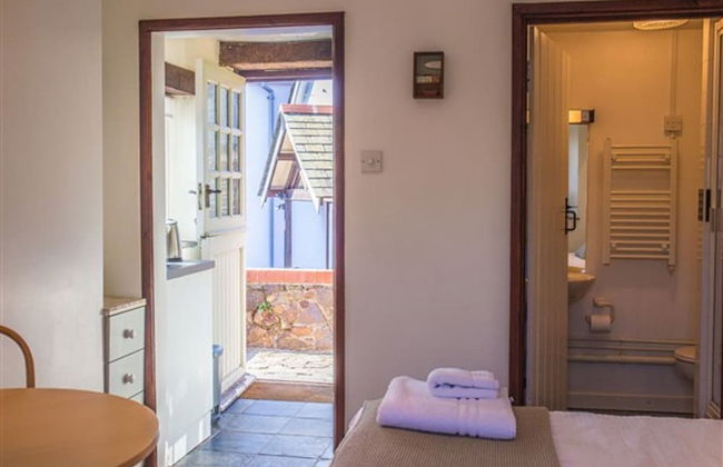 Cheristow Farm Cottages - Photo 40