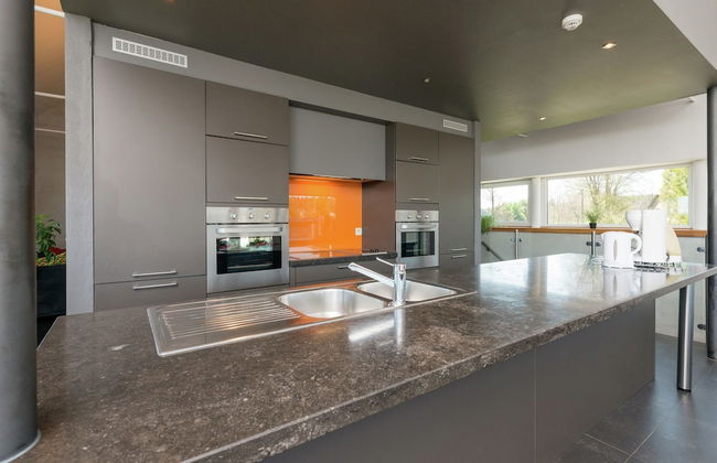 All-in Price for This Design and Comfy Home Located Near the Forest, Sauna Incl - Foto 23