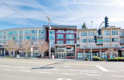 Wallingford jr 1br w rooftop nr bars SEA-639 - Photo 32