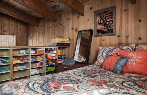 Waterfront w Hot Tub Fire Pit Deck & Water Toys - Foto 22