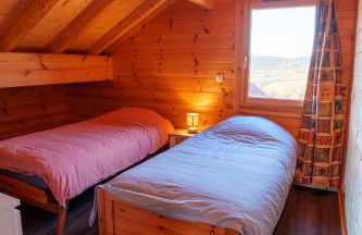 Évasion jurassienne, séjour cosy bois - Foto 9