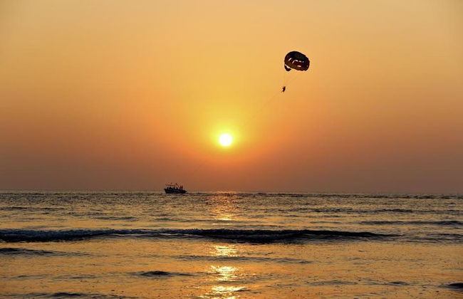 Parasailing desde el puerto de Denia - Photo 6