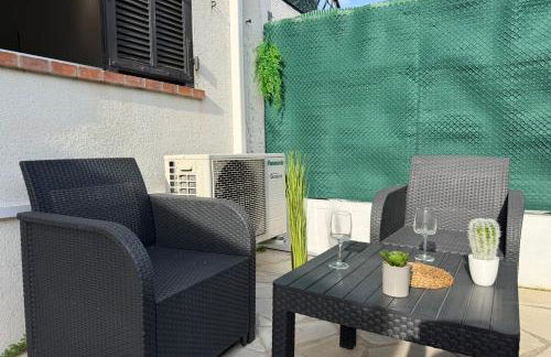 06CP - Beautiful T2 super equipped with terrace - Foto 10