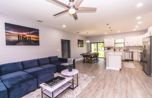 2023 Built! FineArt, Putt-Putt, Hammock, Backyard, Pet and Kid friendly - Photo 18