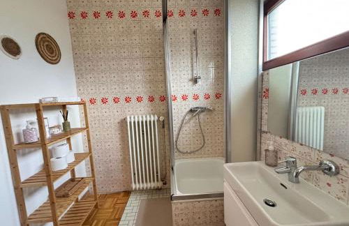 150qm-6 Rooms-Free Privat Parking-2 Bathrooms-Wifi-Yihapartment - Photo 19