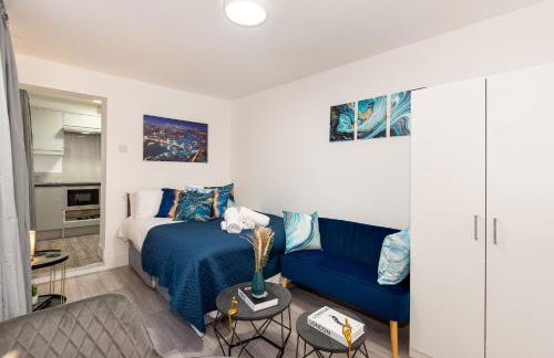 Cozy Ground-Floor Studio, Excellent City Access - Photo 20