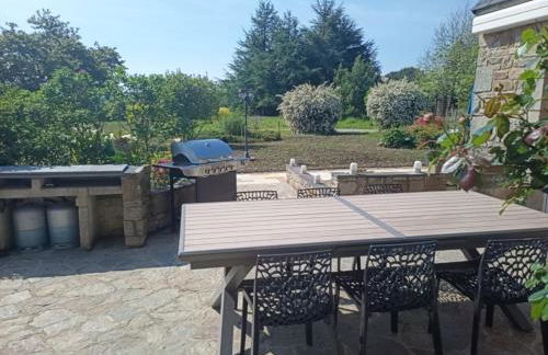 Les Hauts de Locmiquel apartment with private heated pool - Photo 34