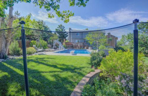 Deep Blue Spacious Escape w Hot Tub & Playground - Foto 62