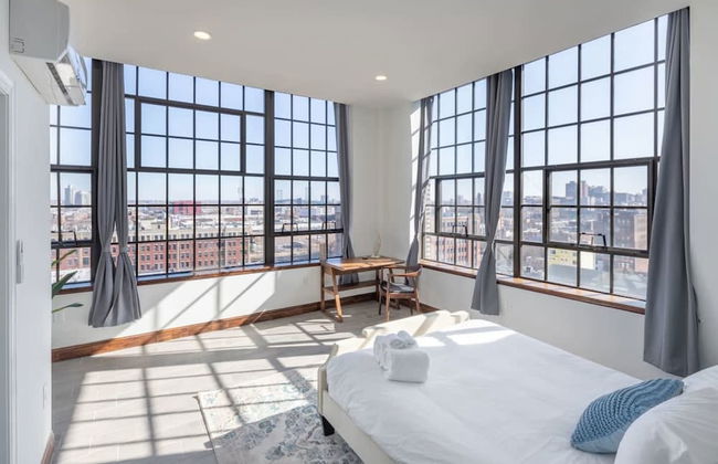 Sosuite Studio Penthouse w Gym On-site Bar - Foto 1