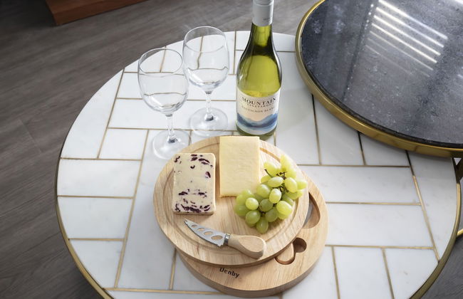 Elliot Oliver - Luxurious Two Bedroom Apartment in The Docks - Photo 15