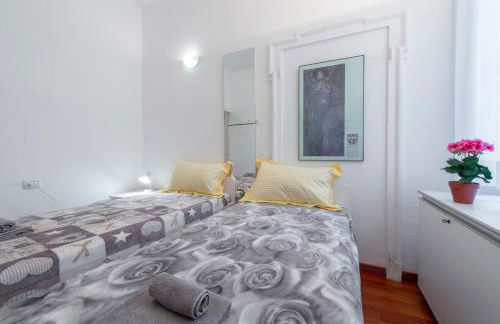 Stylish Apartment at Isola-Garibaldi District - B Home - Foto 8