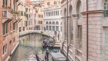 San Marco Square with Canal View by Wonderful Italy - Photo 2