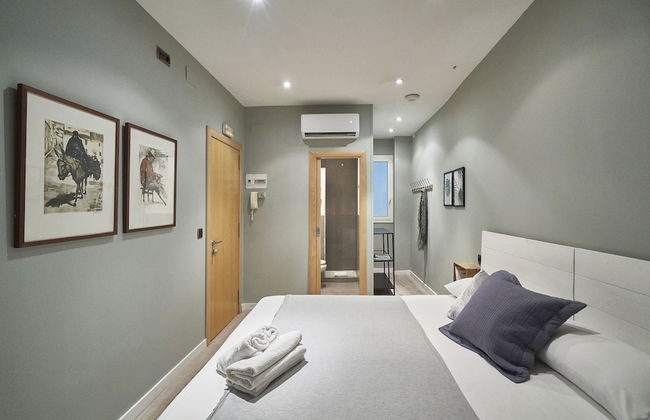 AinB Las Ramblas Colón Apartments - Foto 13