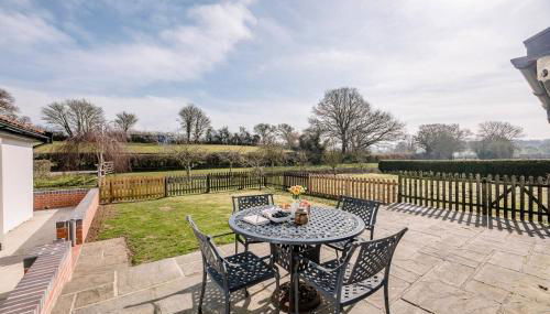 The Old Dairy, Cookley - Foto 1